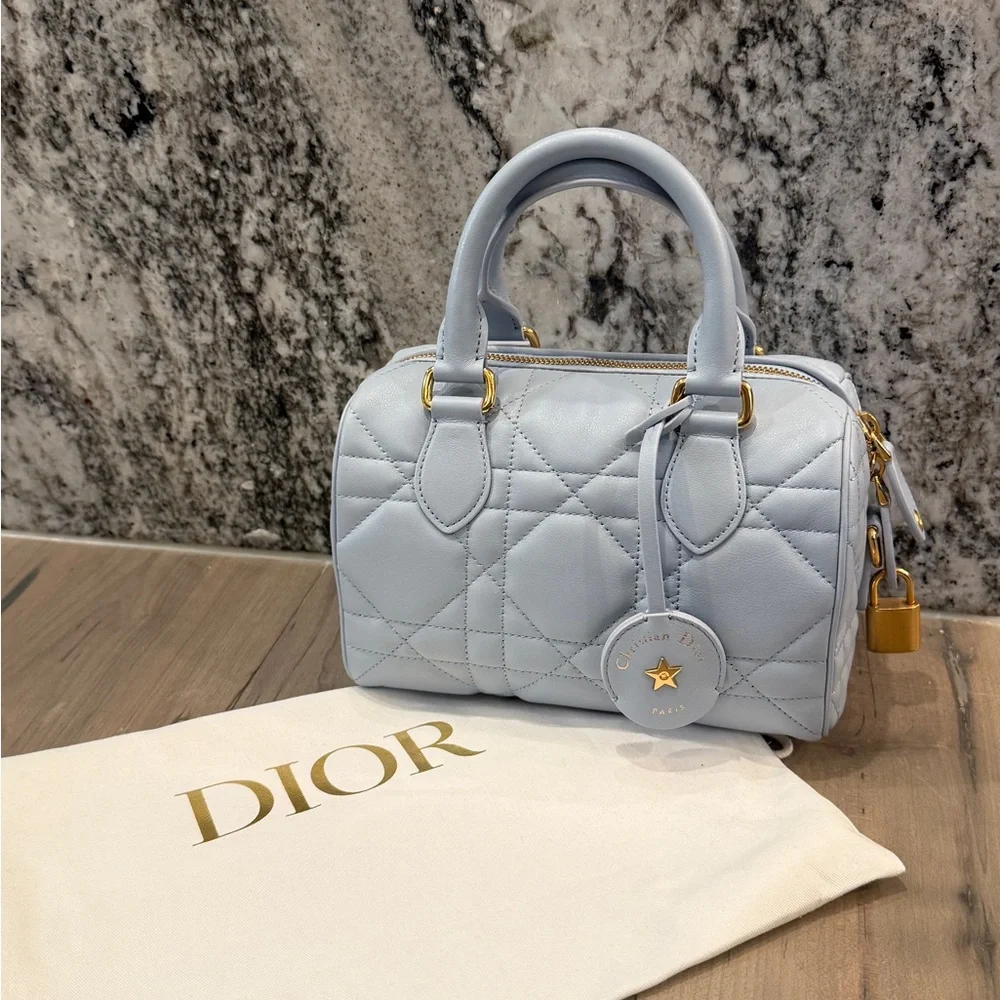 Christian Dior Groove 20 Bag Cloud Blue Cannage Leather - FULL SET with Receipt - Picture 2 of 8